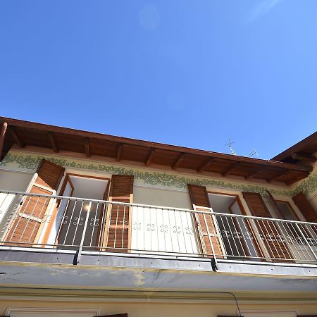 Belvilla By Oyo Cannero Casa Iva Cannero Riviera Exterior foto